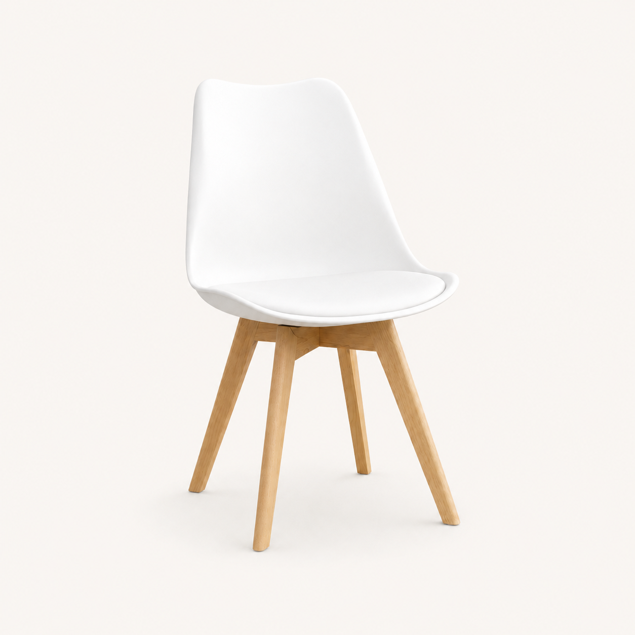 Comedor 4 sillas NUK blancas con mesa NOMA de 115 x 72 cm Jotta El Salvador